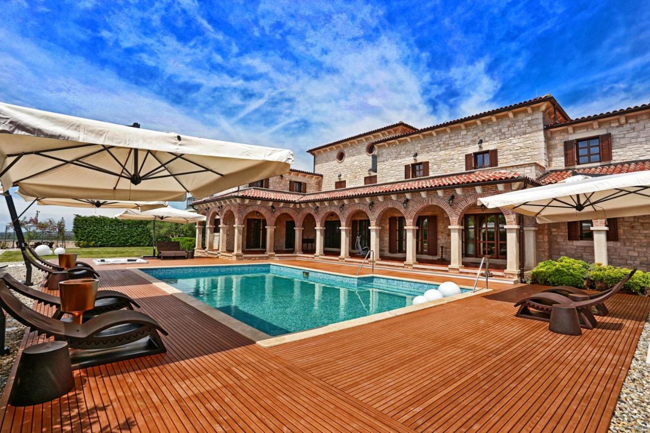 Villa Carolus-Luxurious Istrian Villa Barat  Exterior photo