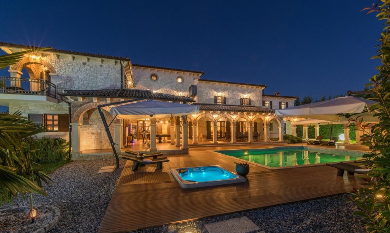 Villa Carolus-Luxurious Istrian Villa Barat  Exterior photo